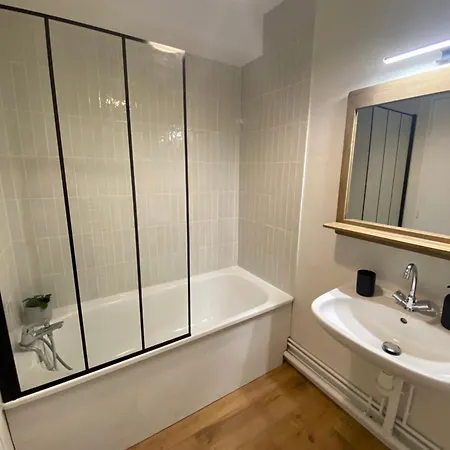 Apartment De Charme Renove A Neuf A 15 Min De L'aeroport *